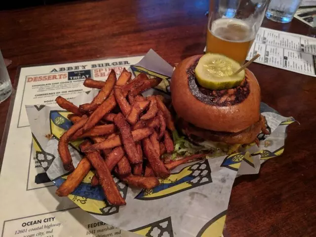 Abbey Burger Bistro