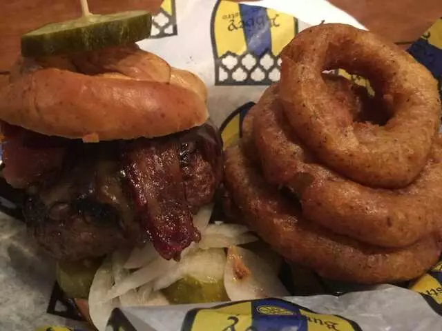 Abbey Burger Bistro