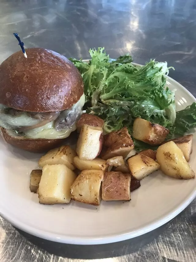 Atwater’s Café