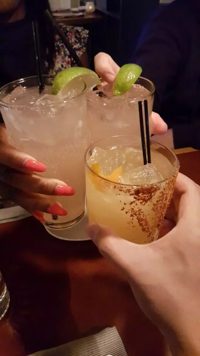Avenue Kitchen & Bar