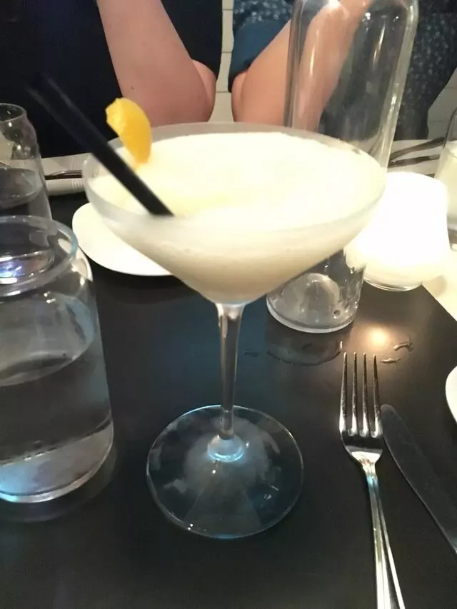 Avenue Kitchen & Bar