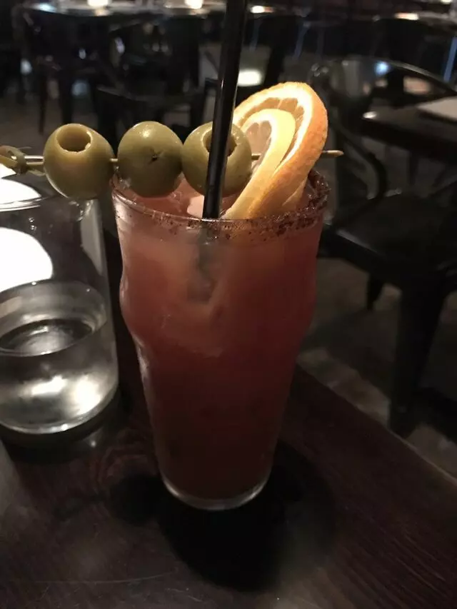 Avenue Kitchen & Bar