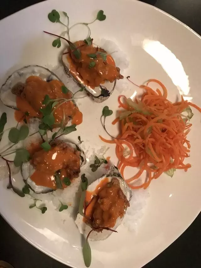 Avenue Kitchen & Bar