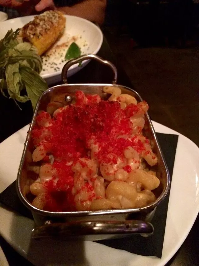 Avenue Kitchen & Bar