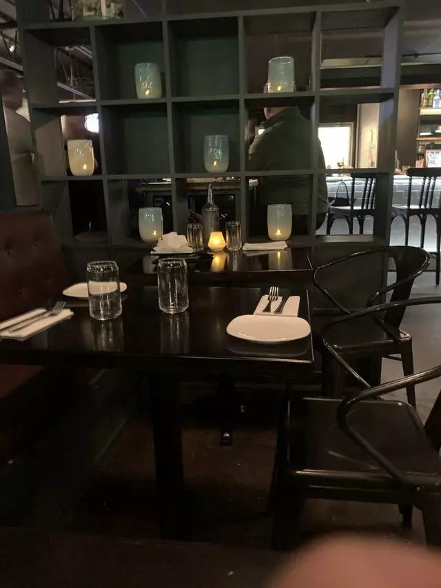 Avenue Kitchen & Bar