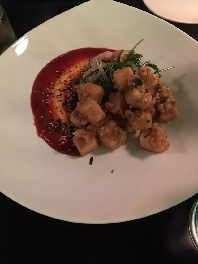 Avenue Kitchen & Bar
