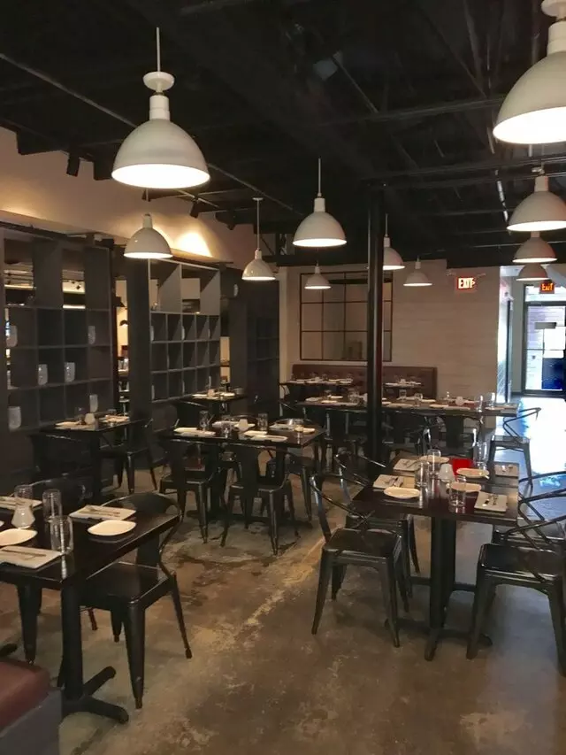 Avenue Kitchen & Bar