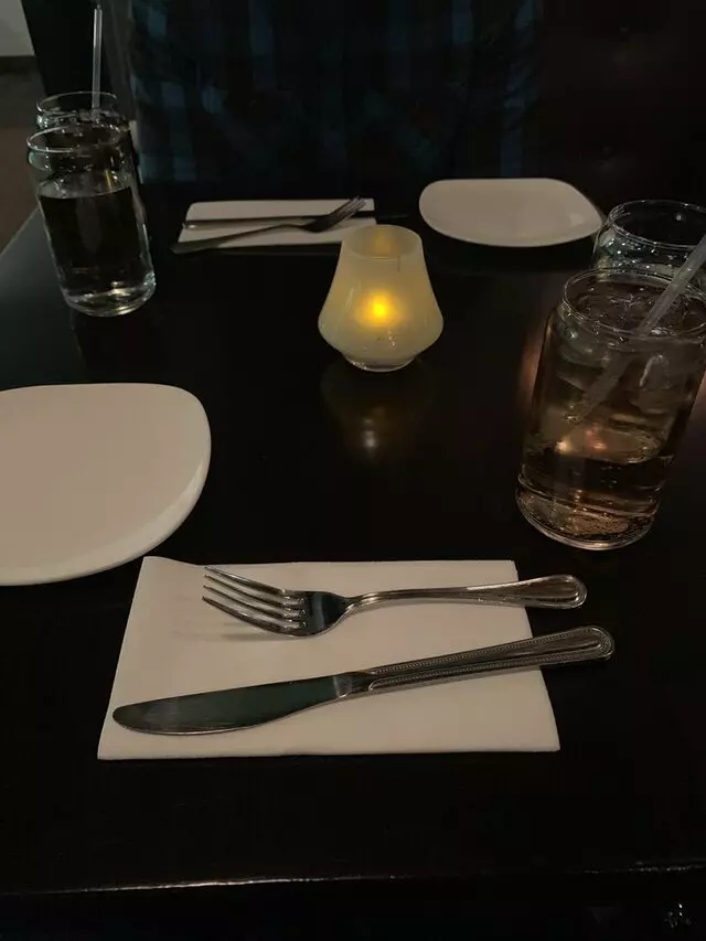 Avenue Kitchen & Bar