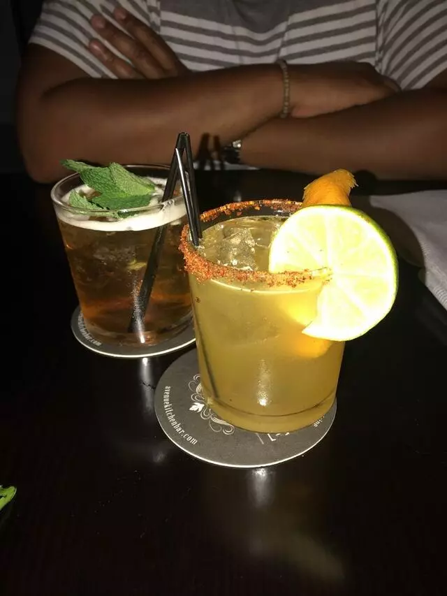 Avenue Kitchen & Bar