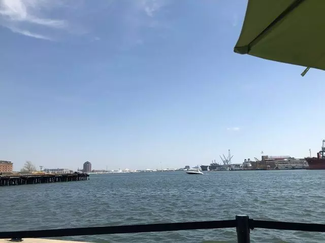 Ampersea
