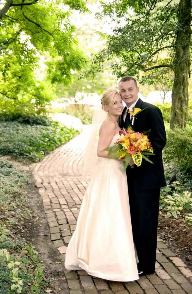 A Treasured Wedding Photo & Video