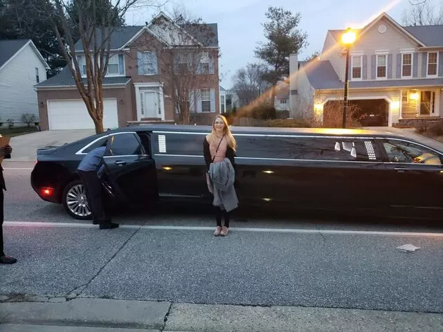 An Extraordinar Limo