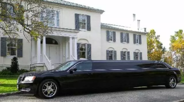 An Extraordinar Limo