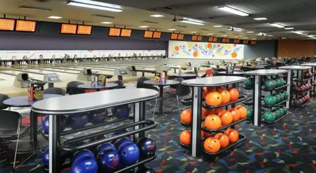 AMF Woodlawn Lanes