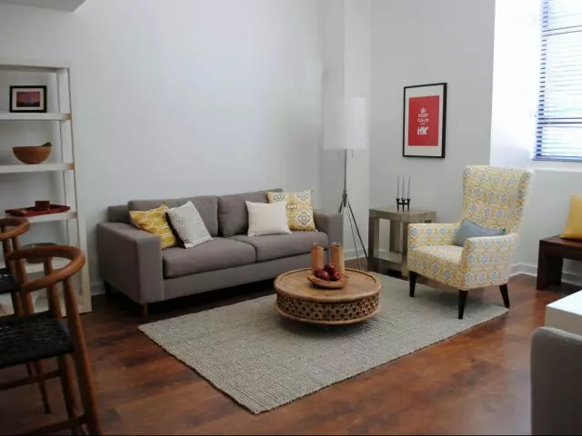 101 Ellwood Modern Apartments & Lofts