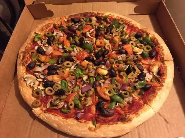 American Wings & Pizza