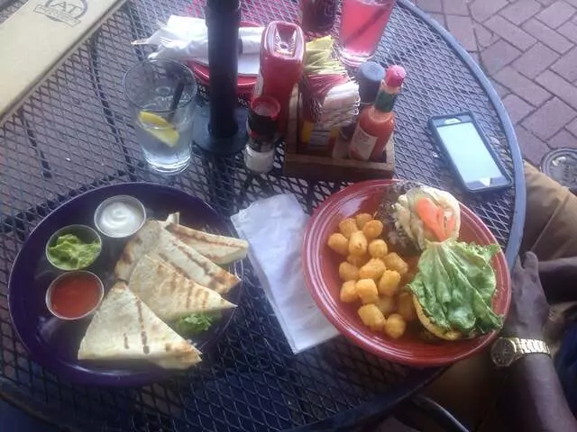 Alexander’s Tavern