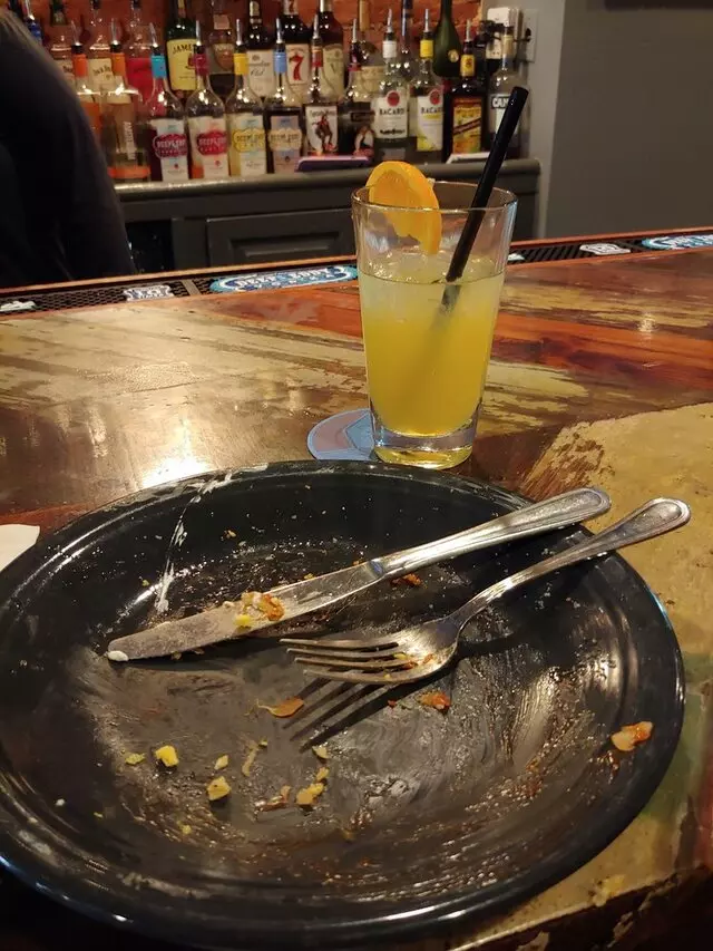 Alexander’s Tavern