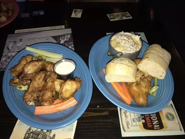 Alexander’s Tavern