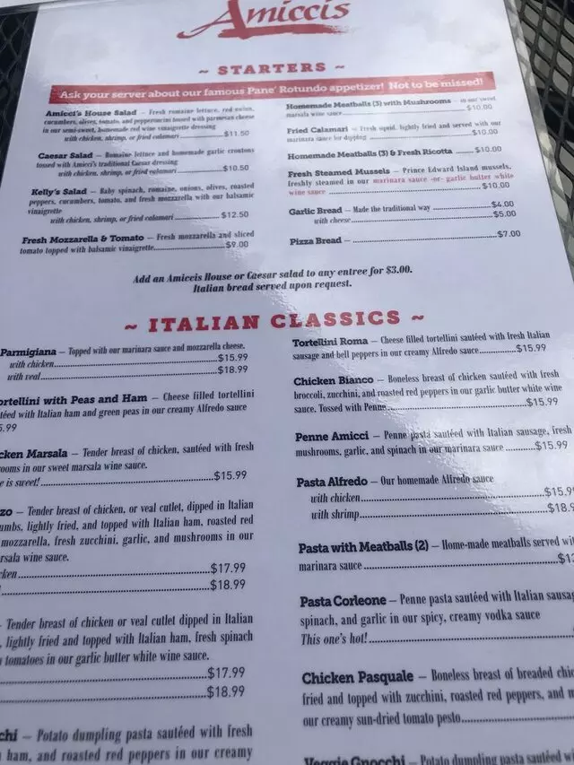 Amicci’s
