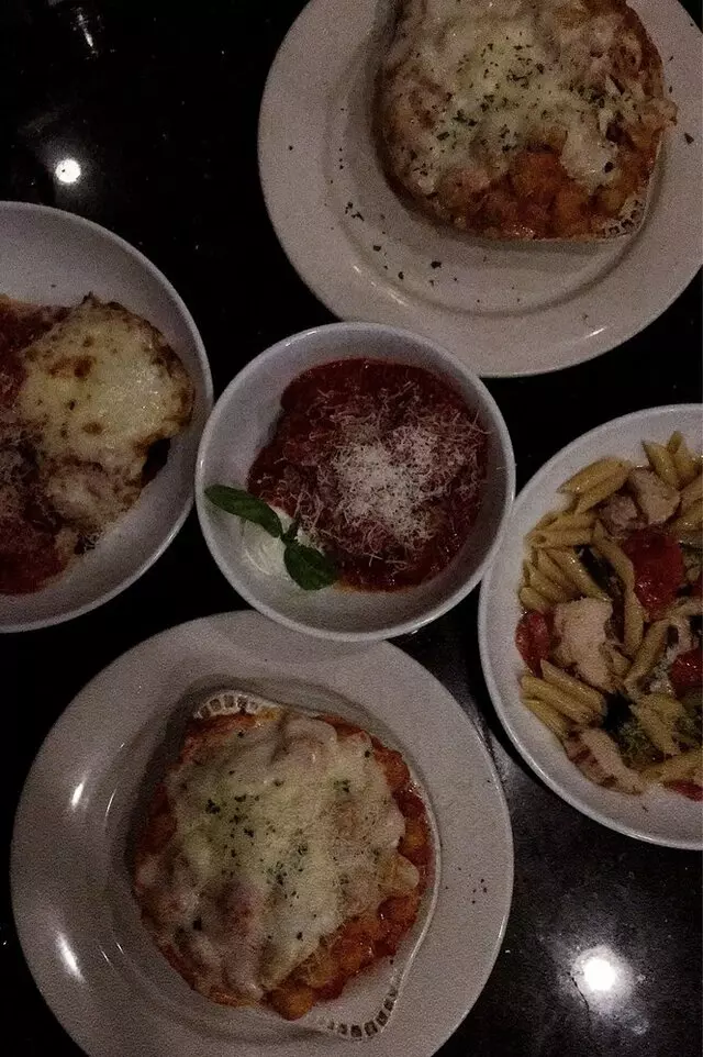 Amicci’s