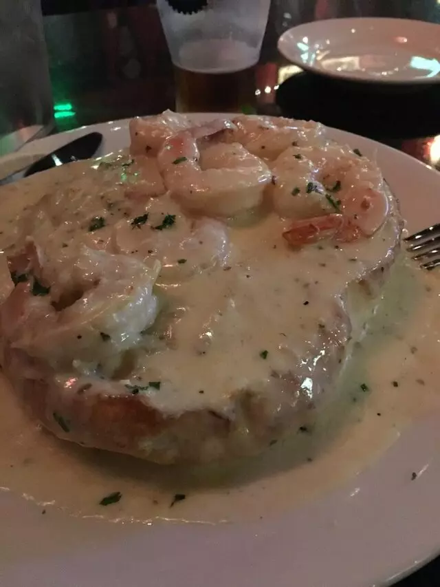 Amicci’s