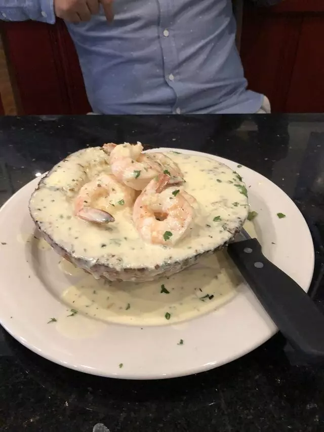 Amicci’s