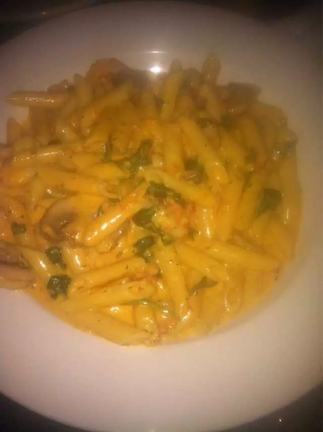 Amicci’s