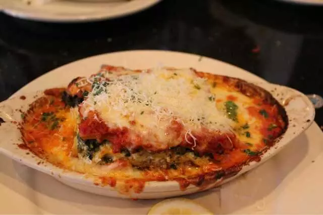 Amicci’s