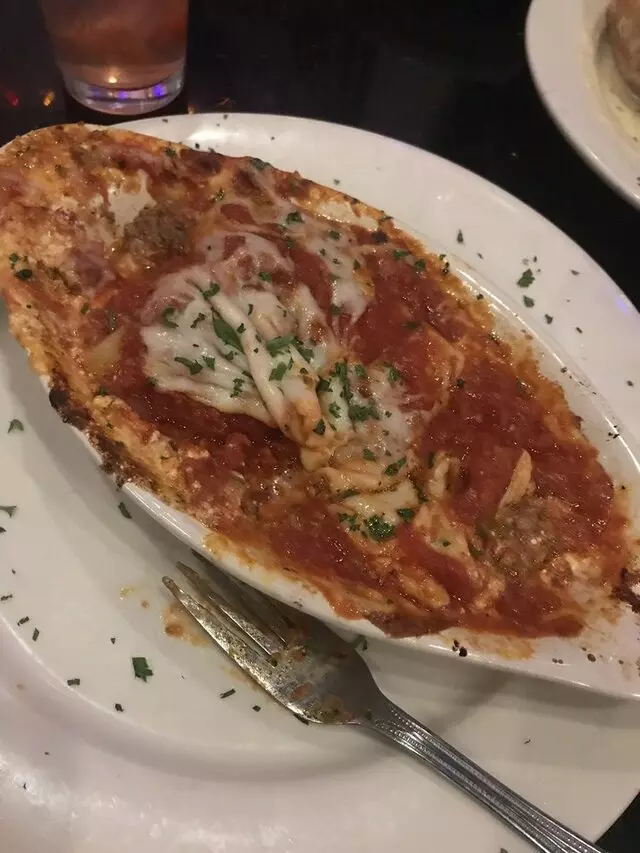 Amicci’s
