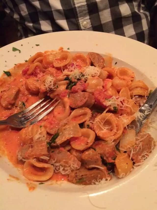 Amicci’s