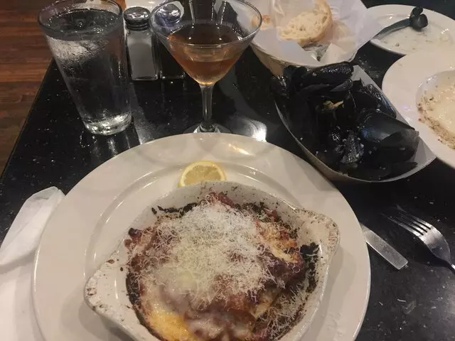 Amicci’s