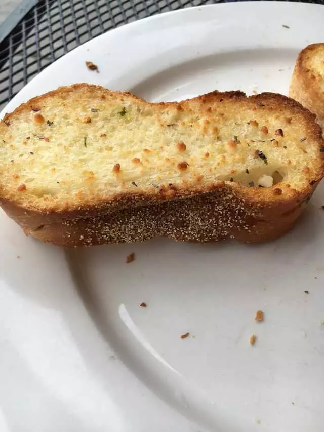 Amicci’s