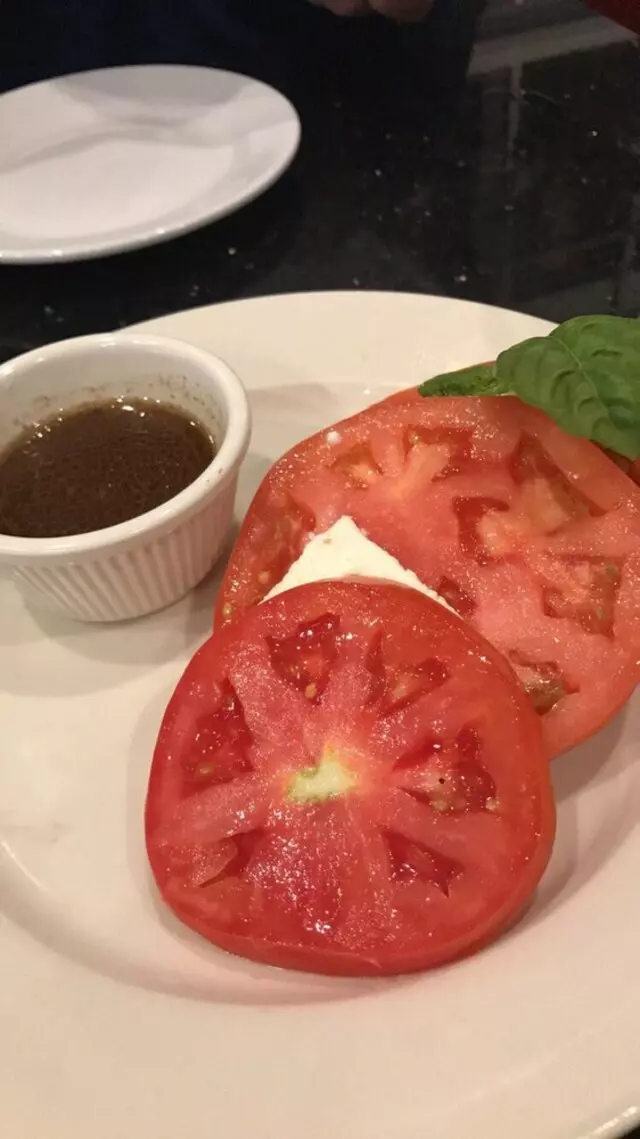 Amicci’s
