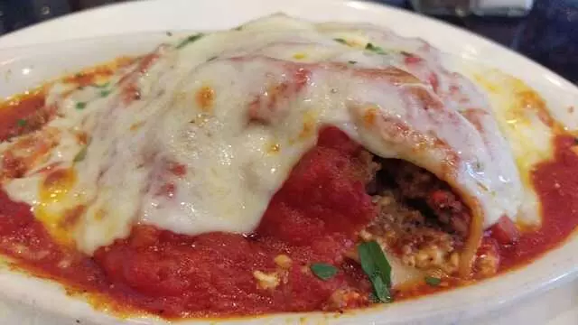 Amicci’s