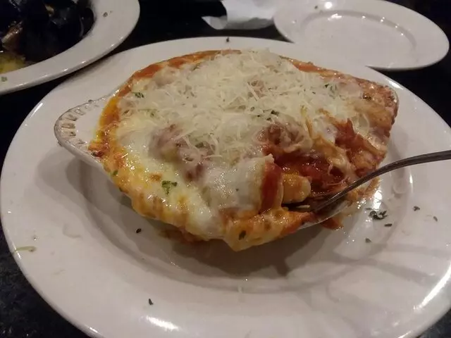 Amicci’s