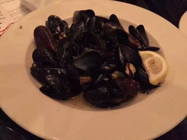 Amicci’s