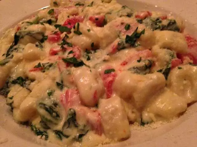 Amicci’s
