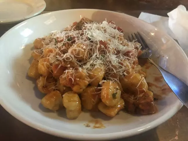 Amicci’s