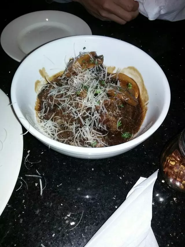 Amicci’s