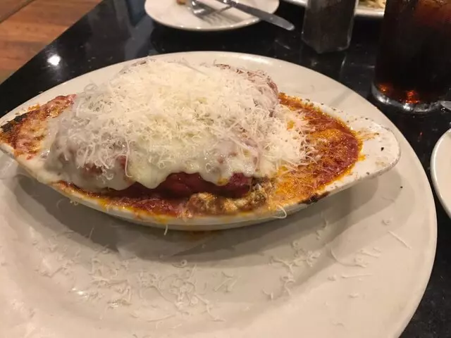 Amicci’s