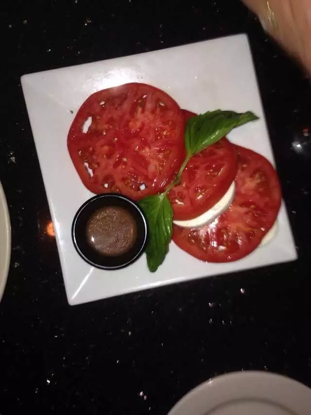 Amicci’s