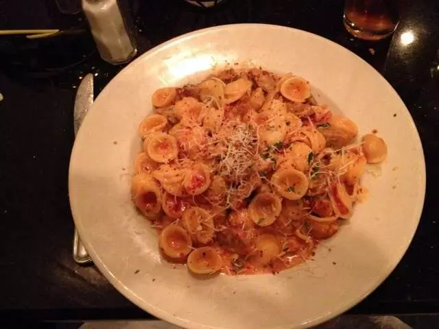 Amicci’s