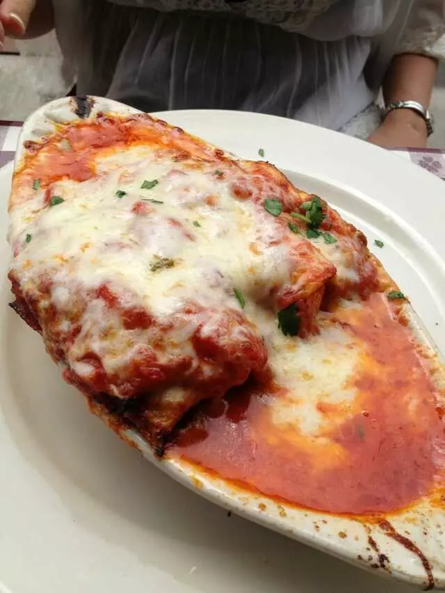 Amicci’s