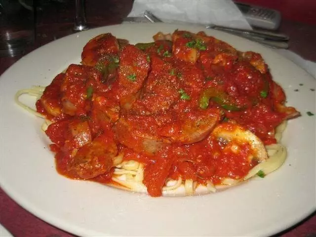 Amicci’s