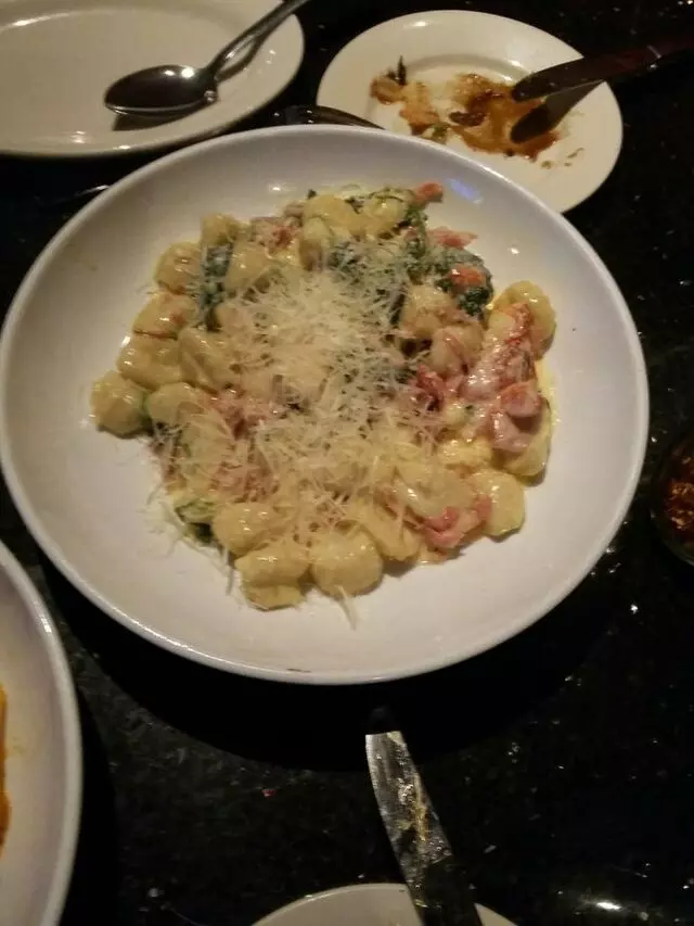 Amicci’s