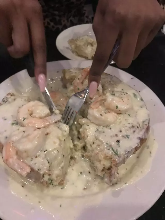Amicci’s