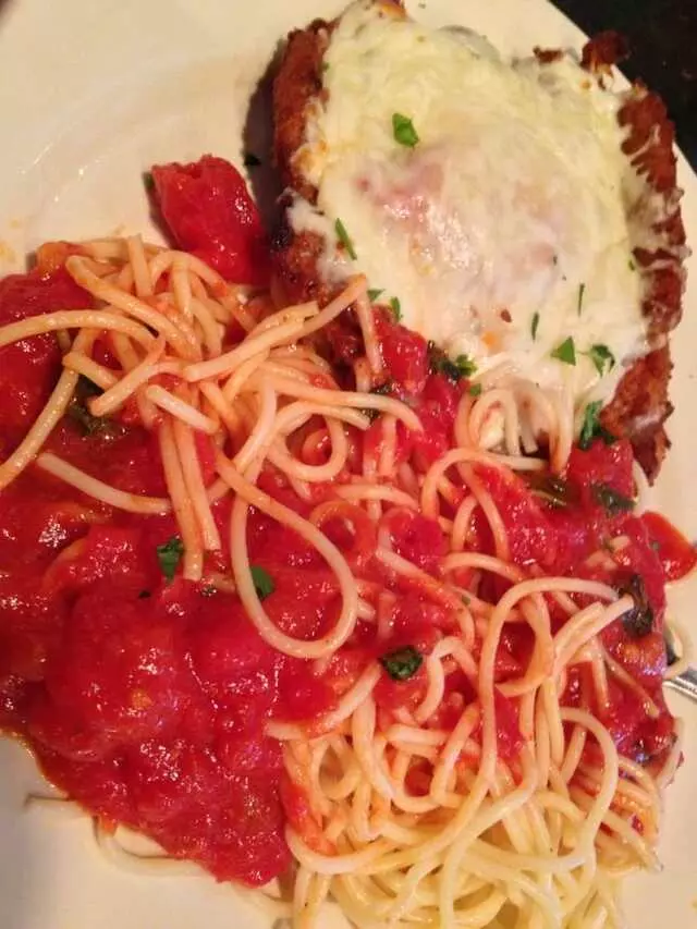 Amicci’s