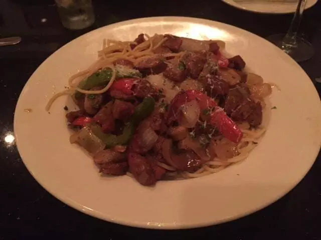Amicci’s