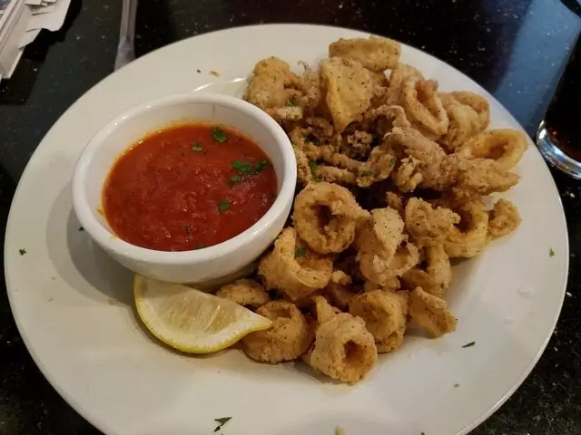 Amicci’s